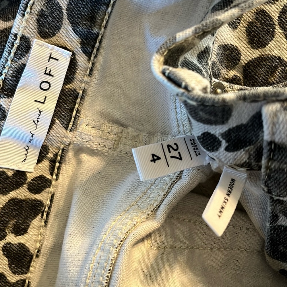 LOFT Gray Leopard Print High Rise Modern Skinny Jean - Picture 14 of 15
